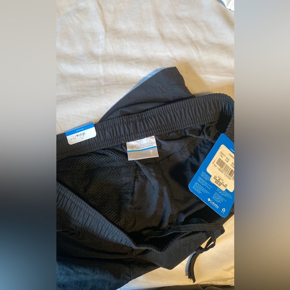 Columbia Women’s shorts size medium